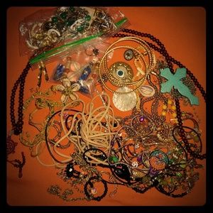 Wearable & Nan wearable craft jewelry lot
